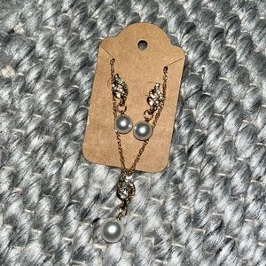 Faux Gold and Pearl Necklace and Earring Set